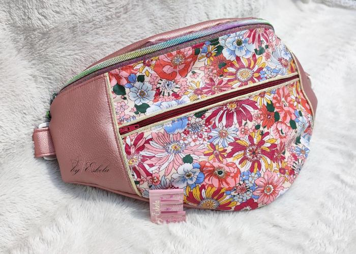Sac banane Charly rose et fleuri